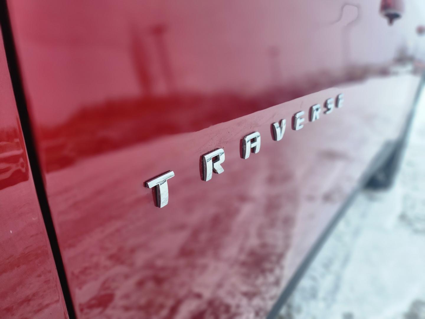 2020 Red /GRAY/BLACK Chevrolet Traverse LT (1GNEVGKW9LJ) with an 3.6l engine, 9 speed transmission, located at 1960 Industrial Drive, Wasilla, 99654, (907) 274-2277, 61.573475, -149.400146 - Photo#9